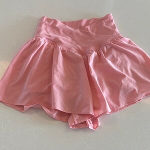 Offline by Aerie pink women’s crossover shorts
